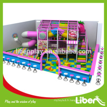 Aire de jeux pour enfants couverte personnalisée pour l&#39;école, aire de jeux de garderie avec jouets à jouets doux